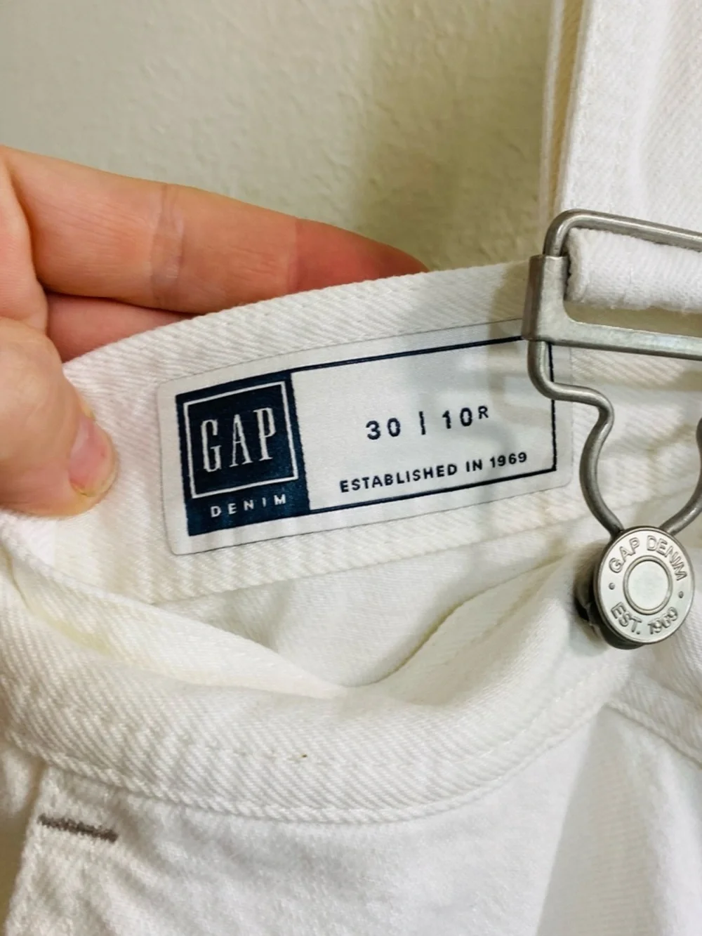 GAP White Wide-Leg Denim Overalls with Cross-Back Straps